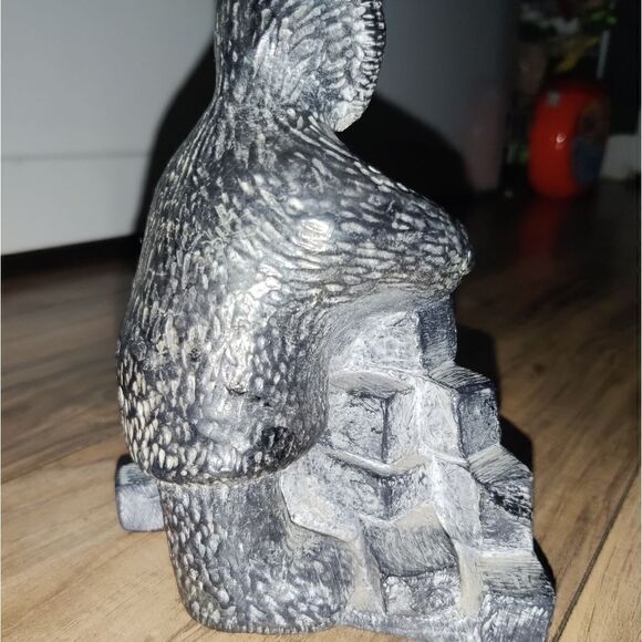 VINTAGE Canada NUVUK Hand Carved Eskimo Tribal Builder Soapstone Figure Statue - Picture 11 of 12